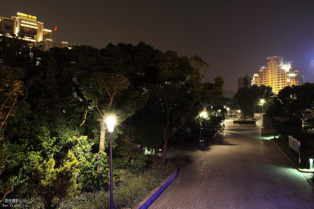  快门:30  光圈:F/16.0  焦距:15毫米  感光度:100 