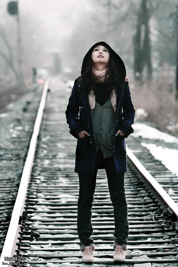  光圈: F/5.6 快门:1/80 焦距:200 毫米 感光度:100