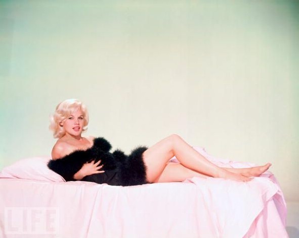 Carroll Baker，拍摄于1955年