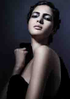 BEAUTY EDITORIAL2.jpg
