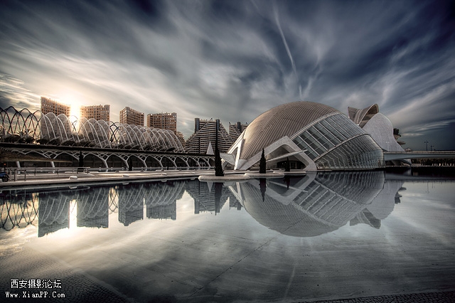 photo by Rafael Clares