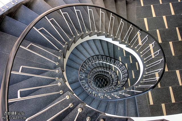 photo by Norbert L v