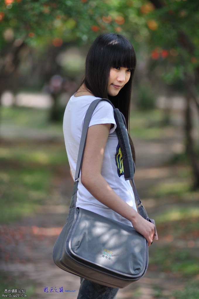 DSC_3611-small.jpg