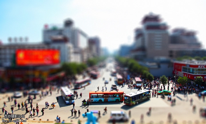 移轴西安火车站