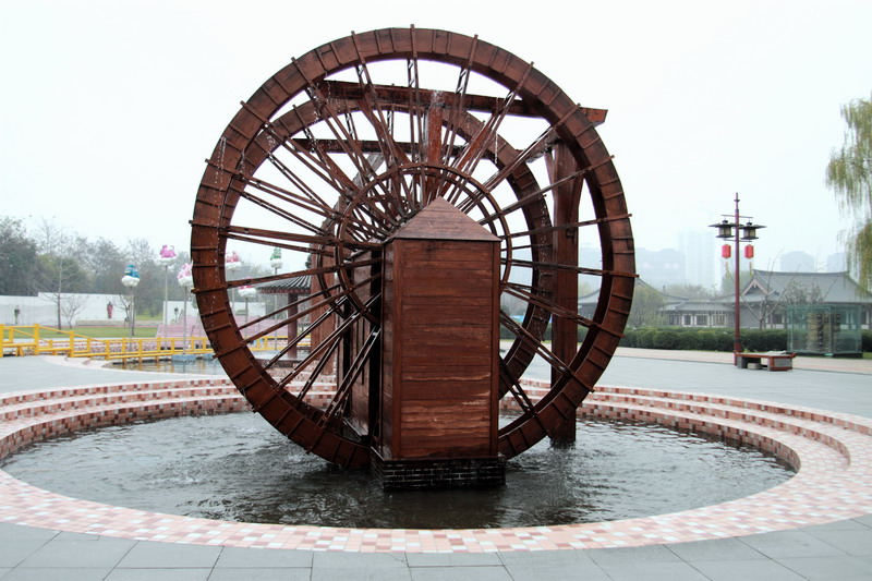 12047422_调整大小.JPG