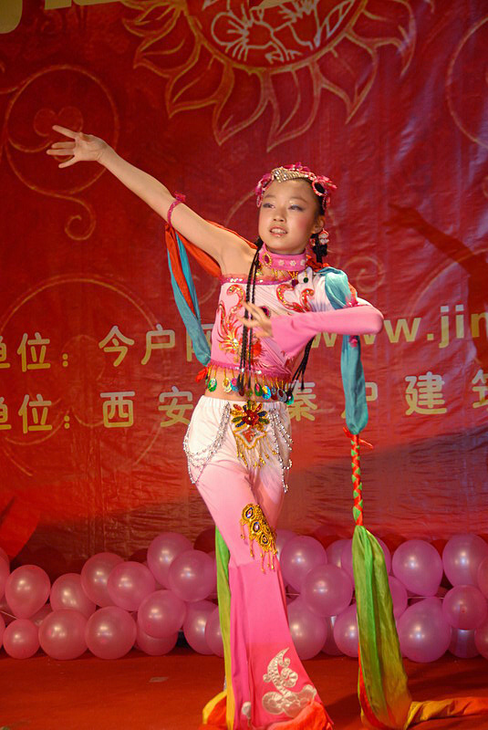 金龙闹春晚会 (154).JPG