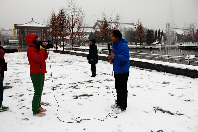 第一场雪的播报