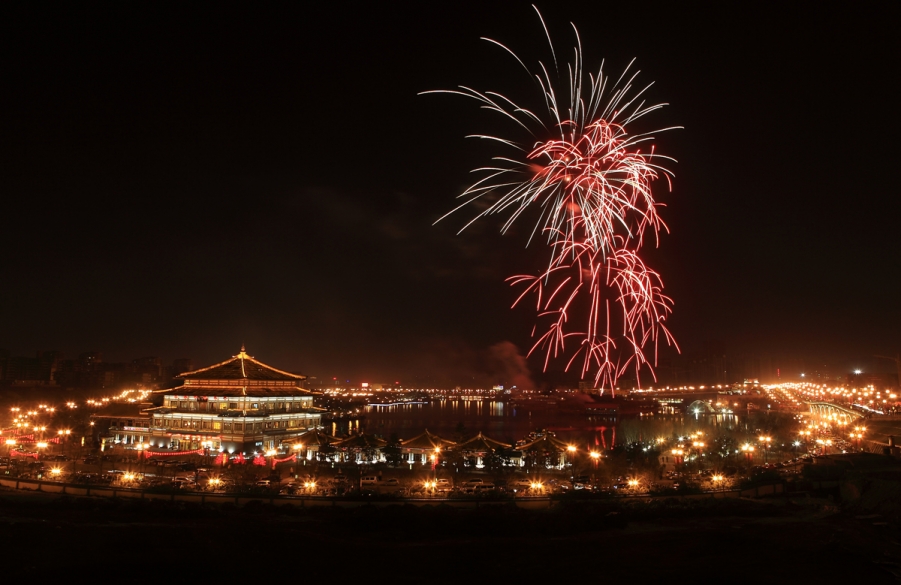 曲江焰火1.jpg