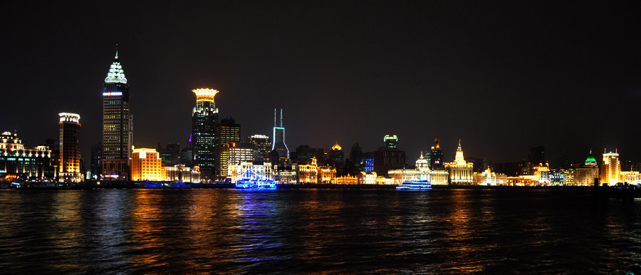 外滩全景1.jpg