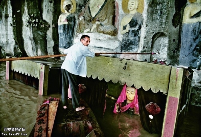 zeng04-673x457.jpg