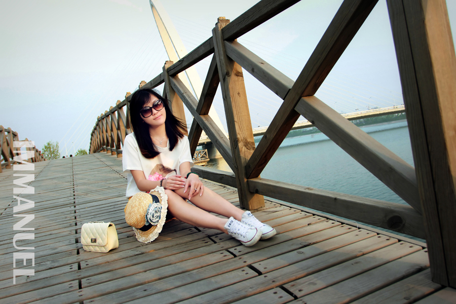 任萌加logo (21).jpg