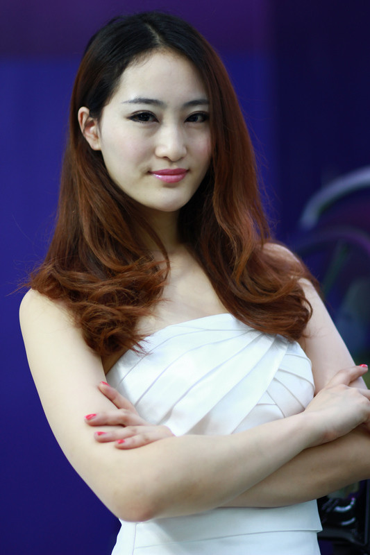 老婆、车展和花花 124_副本.jpg