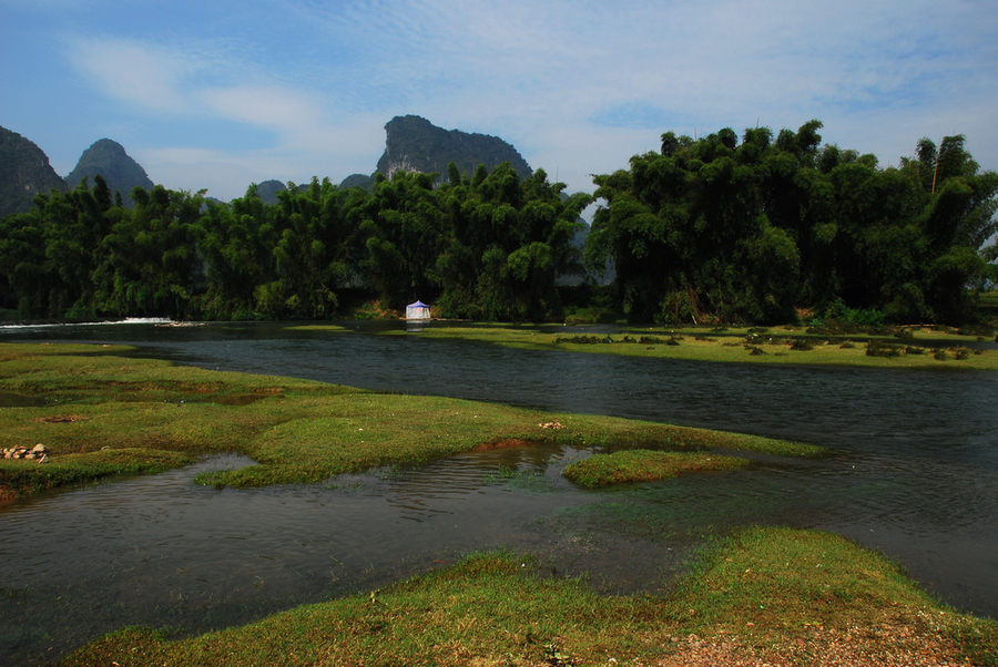 漓江1.JPG