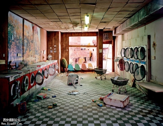 laundromat-673x522.jpg