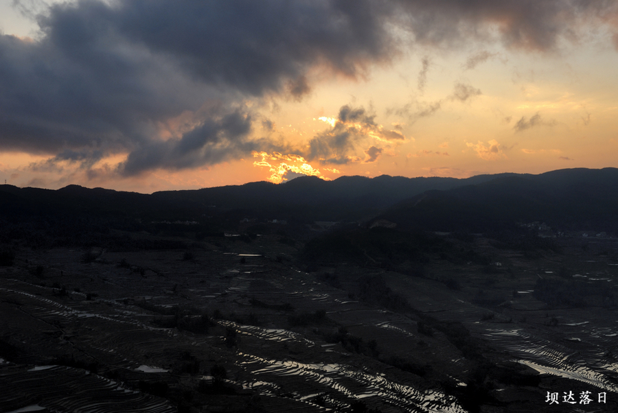 坝达落日（一）.jpg