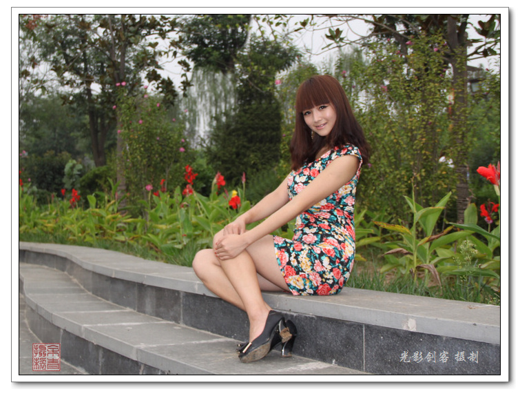 20120923汉城湖外拍 2-001.jpg