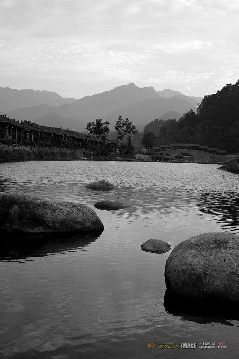 DSCF1568a.jpg