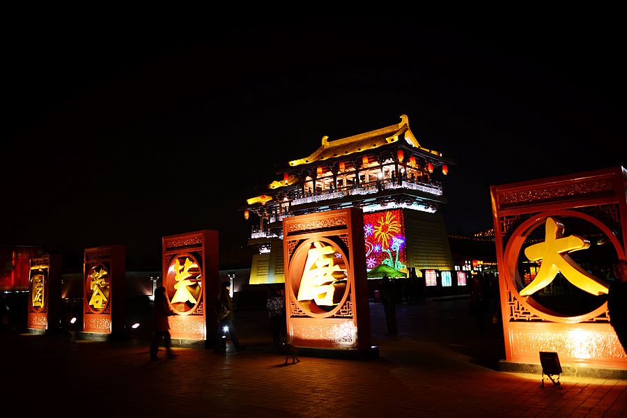 d600拍摄的2013大唐芙蓉园灯会 013.JPG