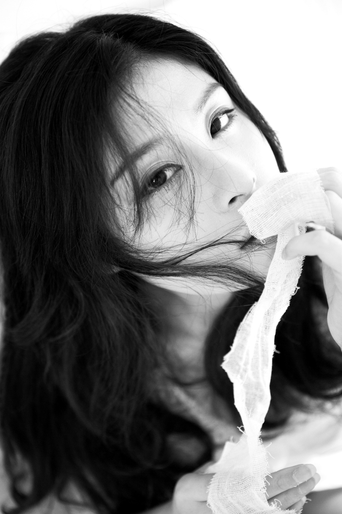 tucia-834989-2000x3000_编辑.jpg
