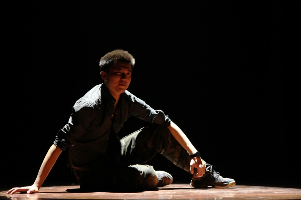 话剧抉择演出照 (3).jpg