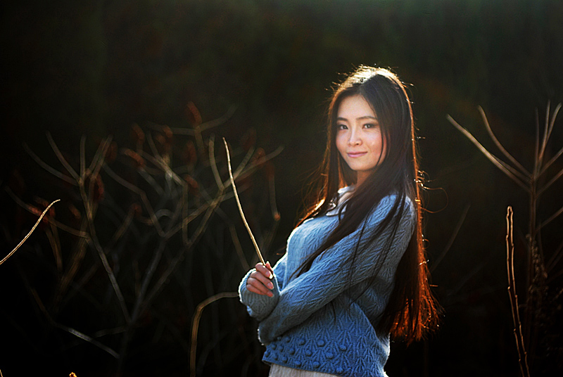 逆光人像 (1).jpg