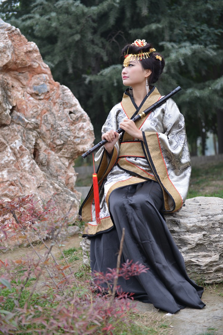 靓模汉服富贵华丽