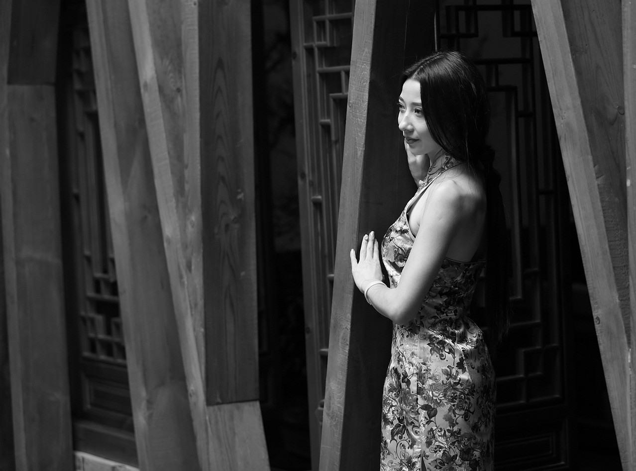 2015.9.19初秋环西苑拍人像 039_副本.jpg