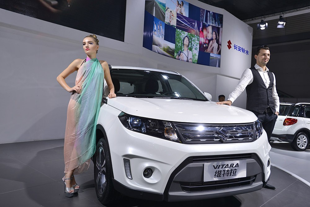 铃木外模 (16).jpg