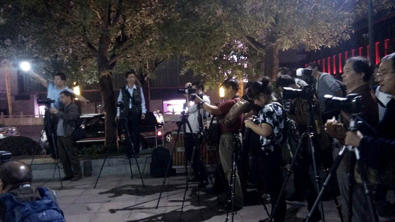 景很美。人更美，抢拍！