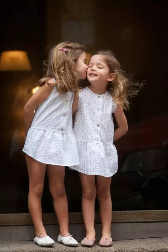 5d24e15cd6e0a11d85fe631d5345a600.jpg