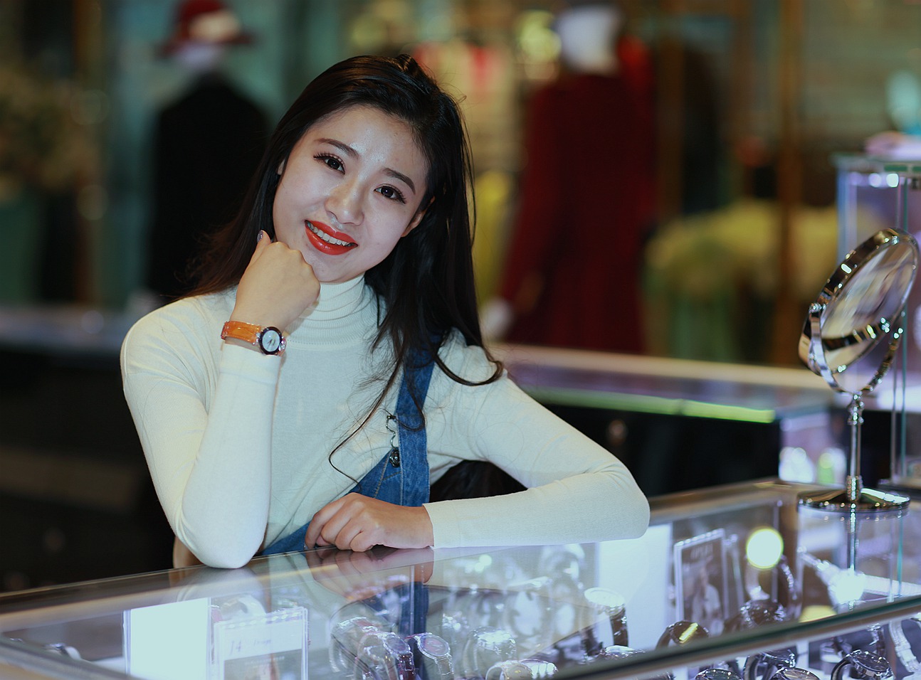 2015.12.20.曲江商场拍人像 089_副本.jpg