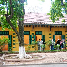 胡志明主席故居（越南河内）