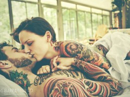 桃色魅影：Jaime Ibarra人像摄影赏析