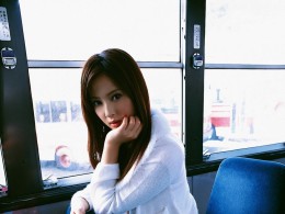 公交车上的人像摄影