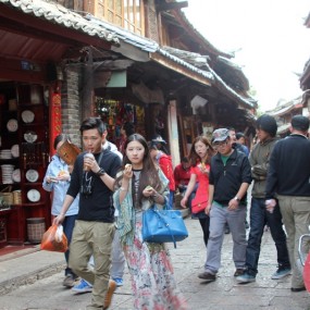 春游丽江—古城小街