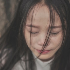 日出时让悲伤终结