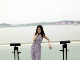 也发几张 小鱼 的外拍照（老刘拍的）