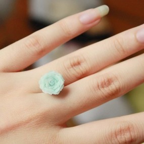 捏朵。树脂花。