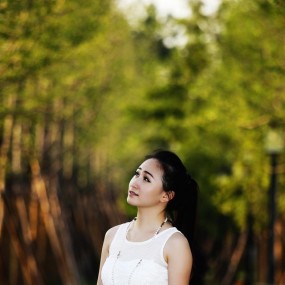 88328587的唐延路人像作业