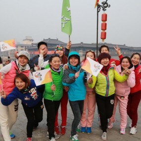中国之路城墙马拉松赛