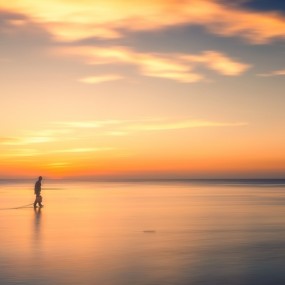 一路向西 追云逐日