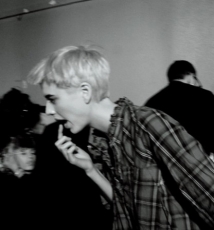 幕后 T 台 ——我看时装后台摄影