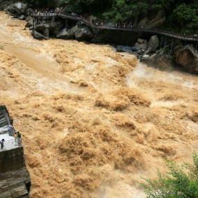 西藏行----虎跳峡