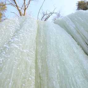 长白山望天鹅冰瀑（一）