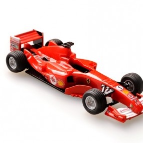 第一次棚拍作业，预祝阿隆索2013赛季好成绩。