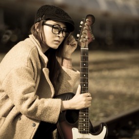 历史与时尚—户县余下火车站主题