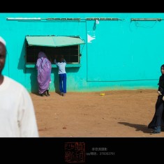 摄影，我们选择黑白还是彩色