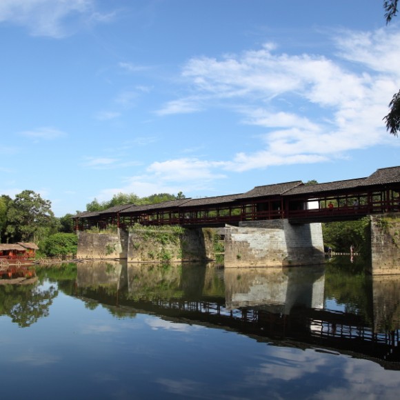 江南——彩虹桥