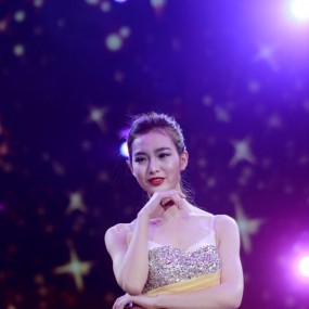 旅游小姐晚装秀