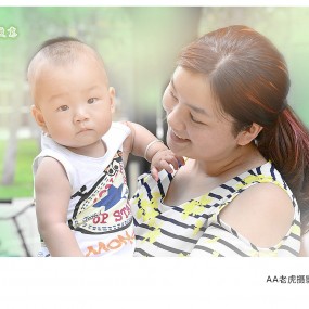 大明宫人像抓拍：【母爱】